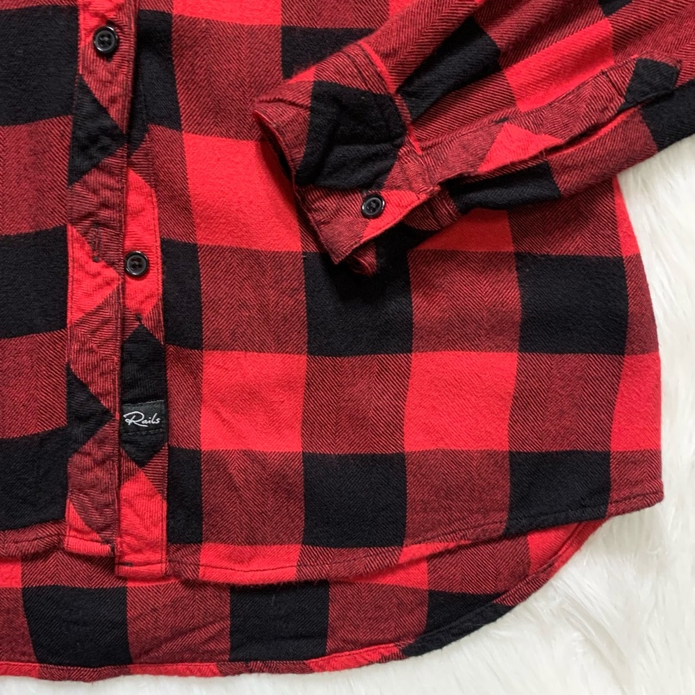 SOLD-Rails Red Buffalo Plaid Check Print Flannel - Picture 10 of 12